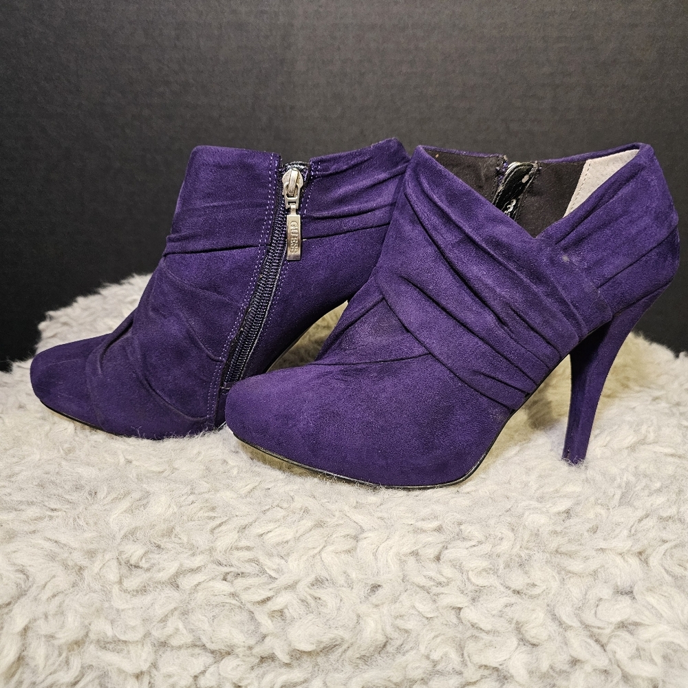 Size 7M "G" by Guess Purple Suede Ankle Boots